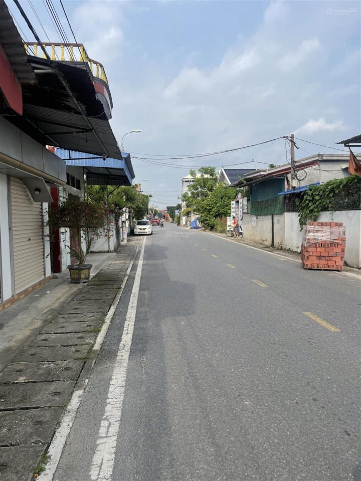 Đất trung tâm phường lê ích mộc, sau một nhà mặt đường nhựa