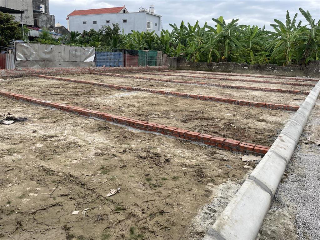 Đất trung tâm quảng thanh, giá hơn 4** triệu, dân cư đông