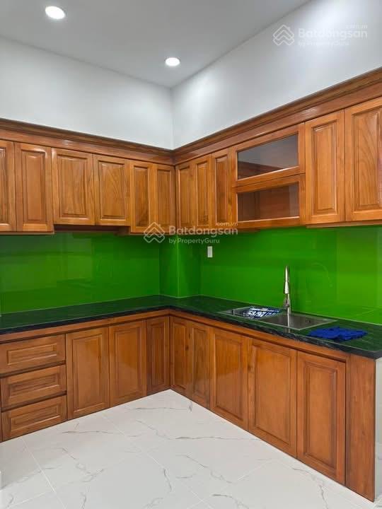 Bán nhà sổ hồng riêng vị trí đường số 4 liên khu 4  5 bình tân, phía sau trường học kim đồng