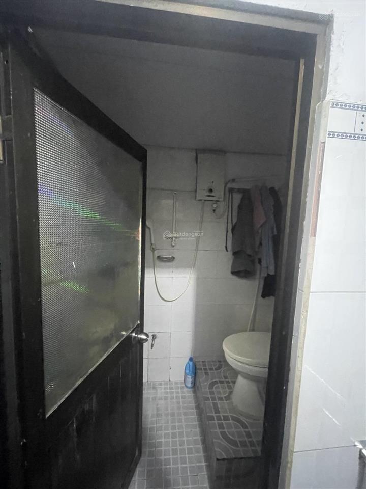 Bình tân 40m2, 2tầng shr 2pn, giá 3,9tỷ. đường số 4
