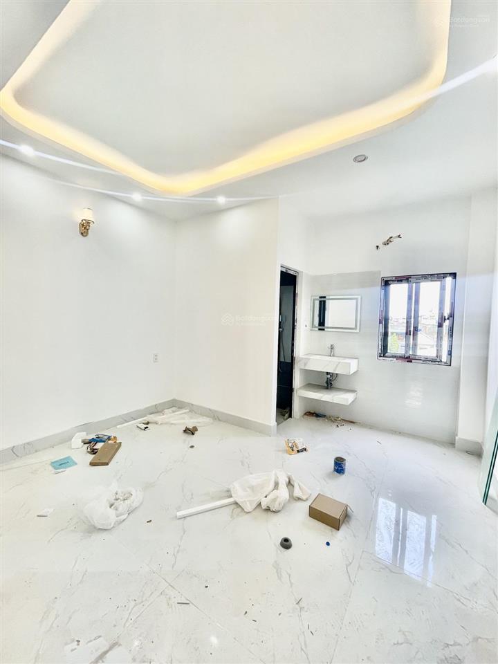 Bình tân 48m2 tầng shr 4pn giá 6,6tỷ. đường bình thành