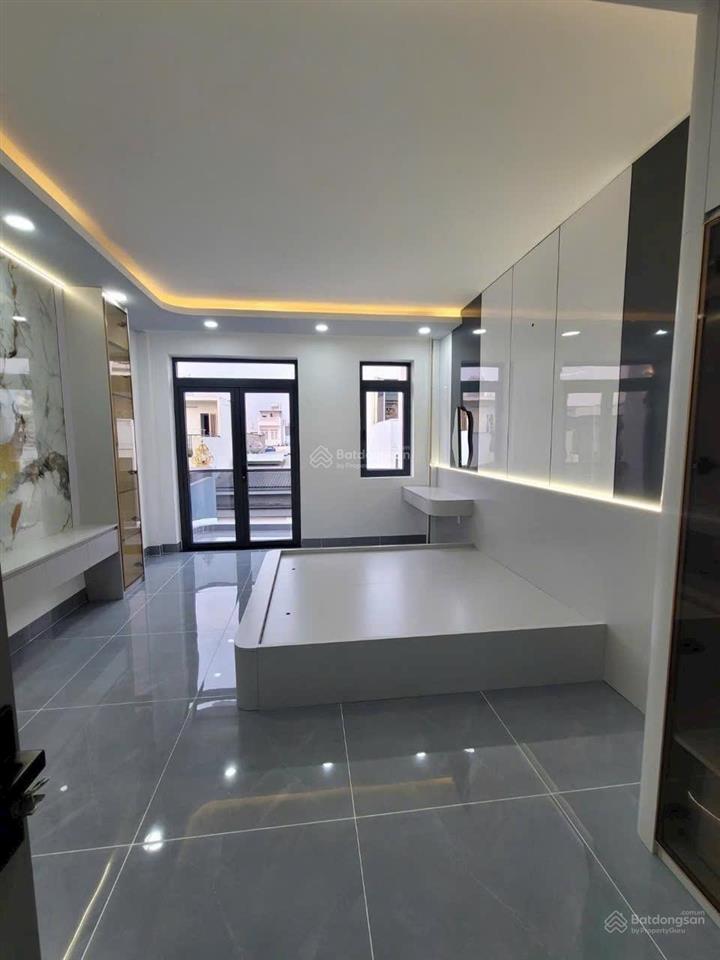 Bình tân 88,8m² 5 tầng shr pn giá 7,8 tỷ. đường số 6