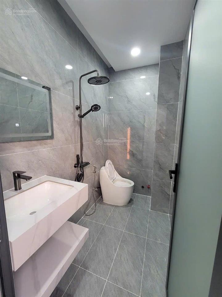 Bình tân 88,8m² 5 tầng shr pn giá 7,8 tỷ. đường số 6