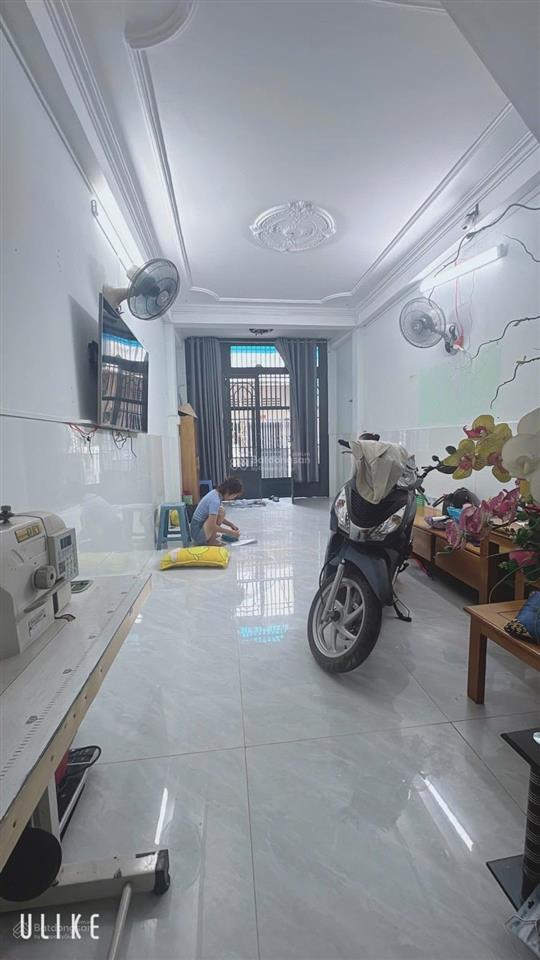Bình tân 38m 2 tầng shr 2pn giá 3,85 tỷ
#1014  đường 16
