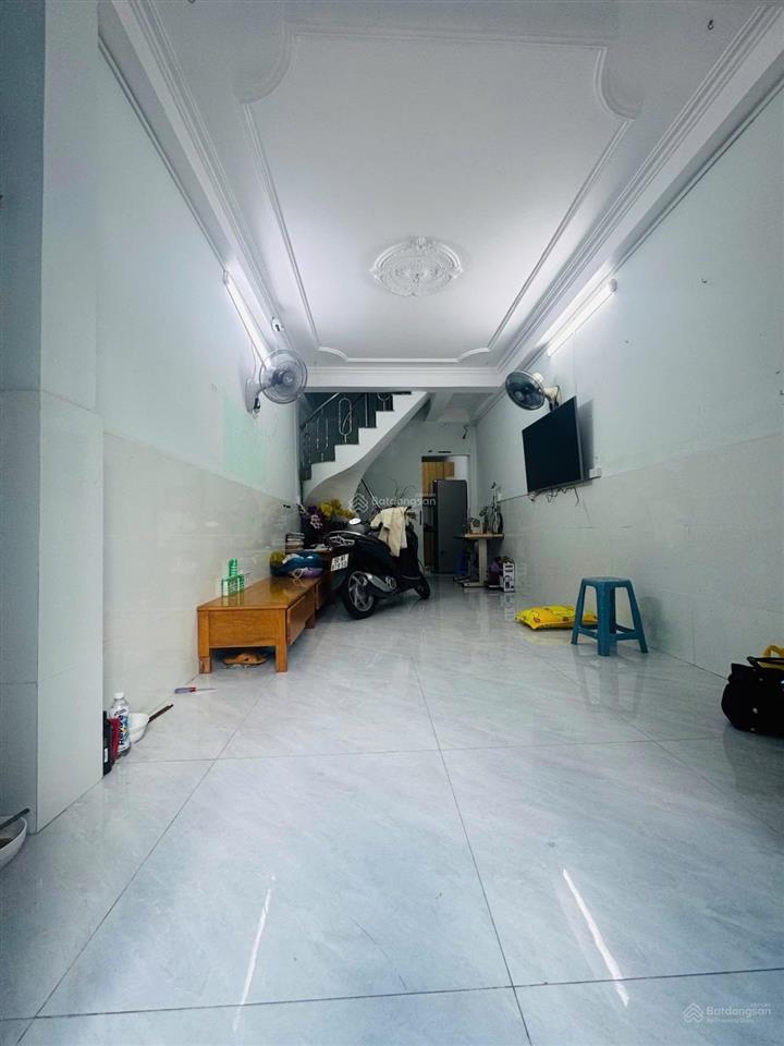 Bình tân 38m 2 tầng shr 2pn giá 3,85 tỷ
#1014  đường 16