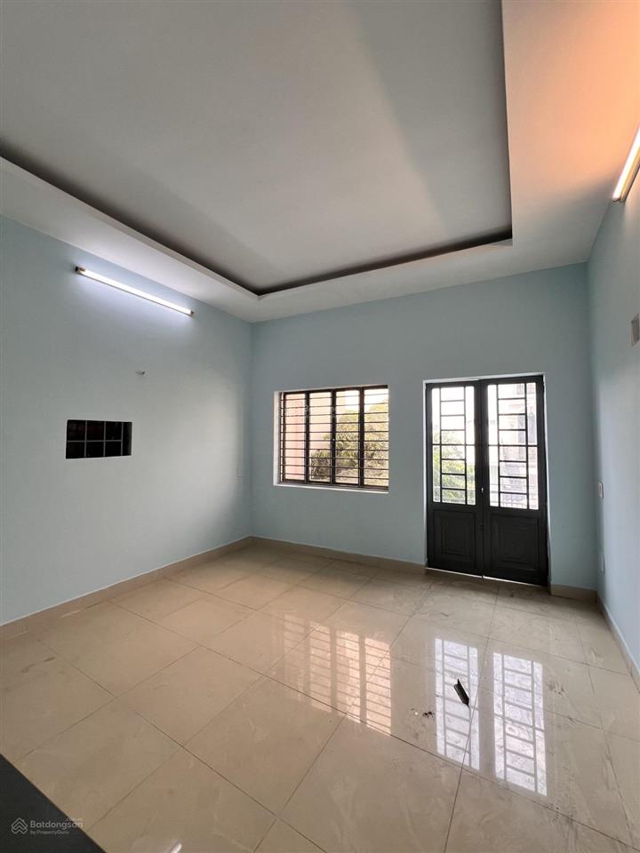 Bình tân 50m 2tầng shr 2pn giá 4,35tỷ.
1032,  đường bình thành