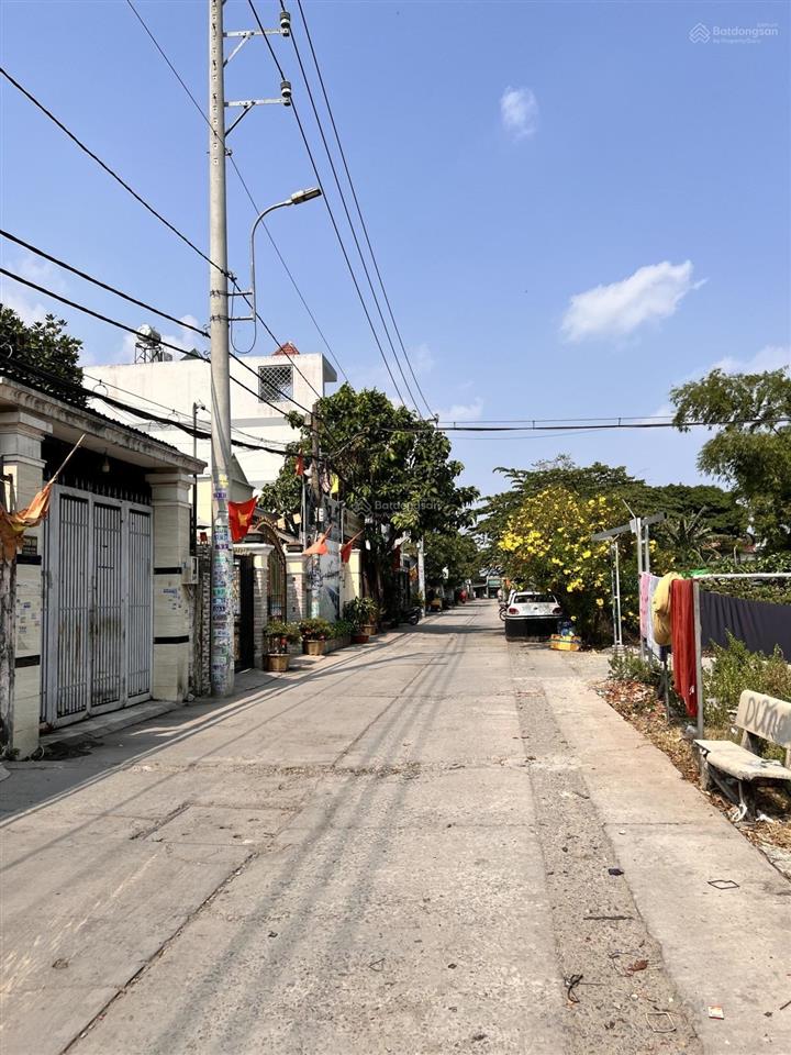 Bình tân 50m 2tầng shr 2pn giá 4,35tỷ.
1032,  đường bình thành