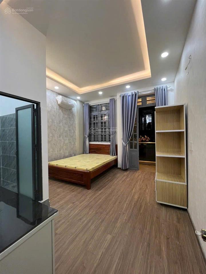 Giảm sốc chdv nguyễn văn khối p11 gò vấp 4x13m 4 tầng 5pn thu nhập 16tr gần cv làng hoa còn 8,8 tỷ
