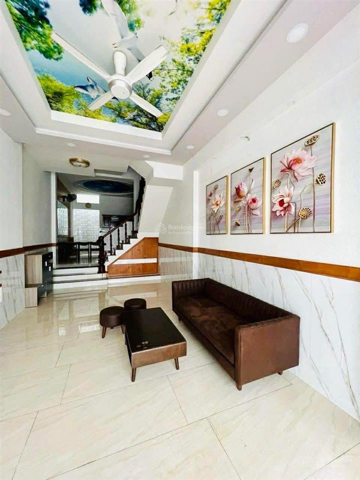 Quang trung  hẻm 6m  60m2 (4x15m)  7.55 tỷ  4 tầng  5pn, 5wc, sân thượng rộng  sổ riêng