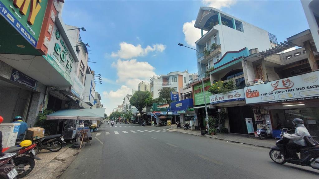 Bán nhà mặt tiền đường độc lập, đối diện chợ tân phú, ngay luỹ bán bích. đúc 4 tấm, giá chỉ 10 tỷtl