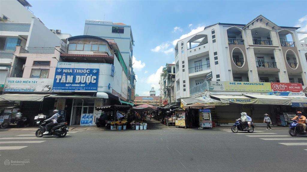 Bán nhà mặt tiền đường độc lập, đối diện chợ tân phú, ngay luỹ bán bích. đúc 4 tấm, giá chỉ 10 tỷtl