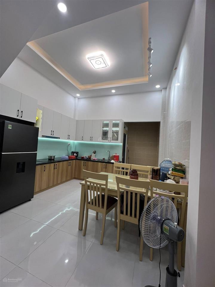 Cần bán gấp nhà riêng giá tốt đông thạnh hóc môn