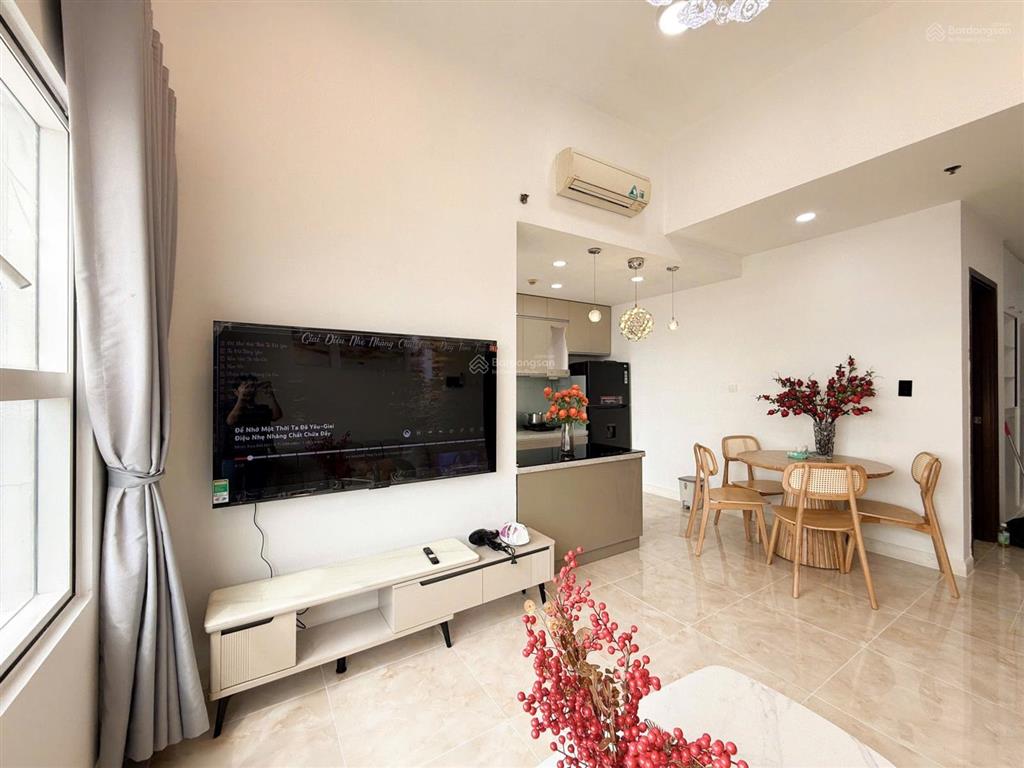 Bán nhanh căn hộ sunrise city 76m2 6tỷ8 thương lượng 2pn 2wc  0937 781 *** gặp tài