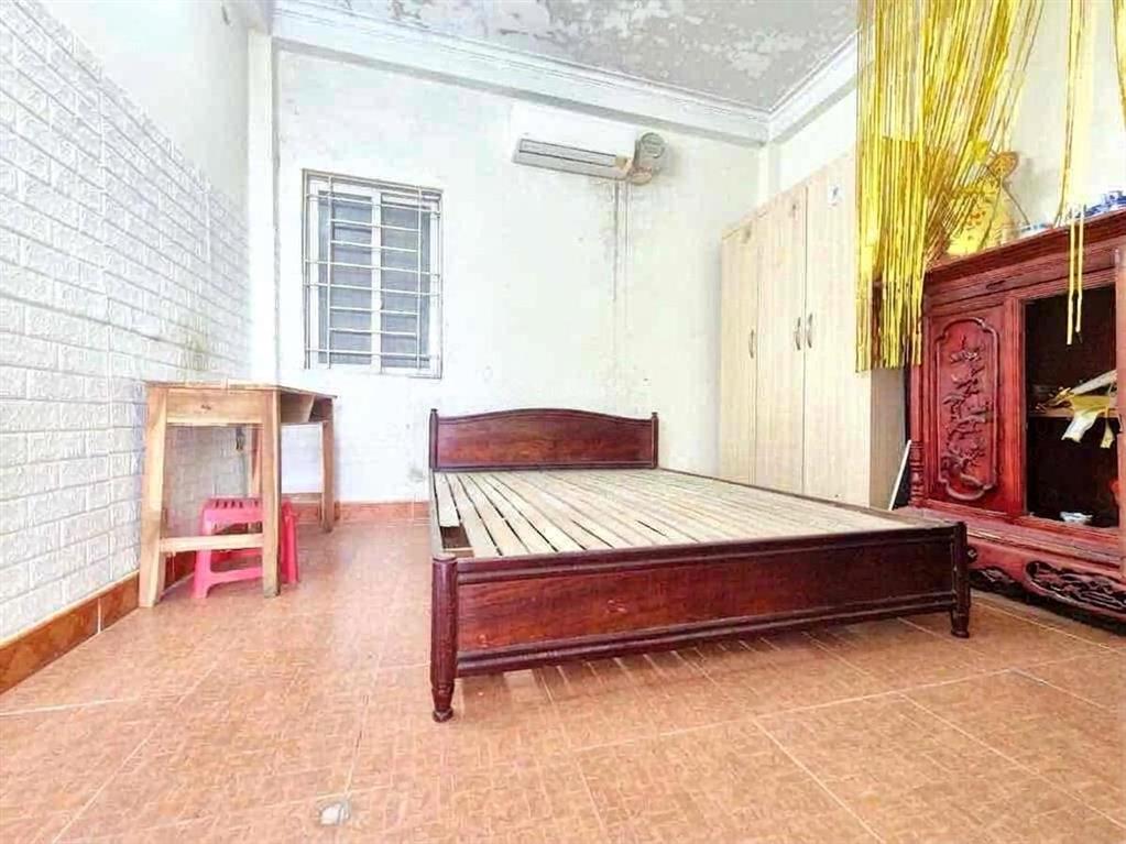 Nhà đẹp phố định công gần ô tô sát hồngõ rộng36m2x 4 tầng 7.8 tỷ