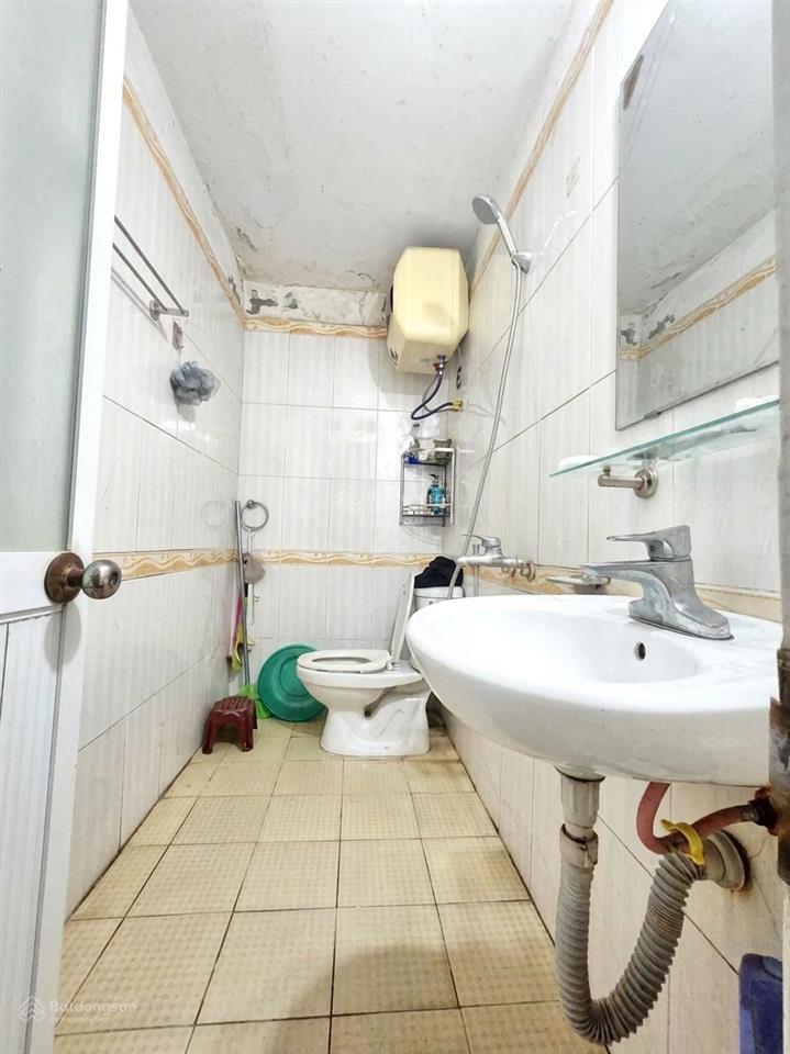 Nhà đẹp phố định công gần ô tô sát hồngõ rộng36m2x 4 tầng 7.8 tỷ