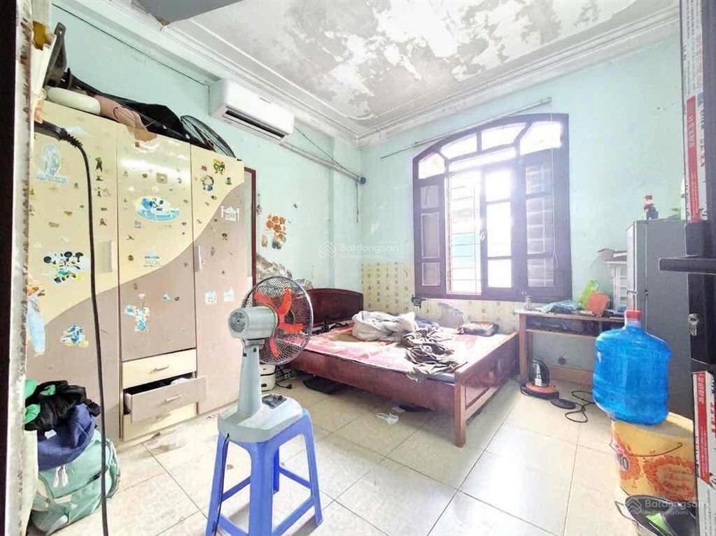 Nhà đẹp phố định công gần ô tô sát hồngõ rộng36m2x 4 tầng 7.8 tỷ