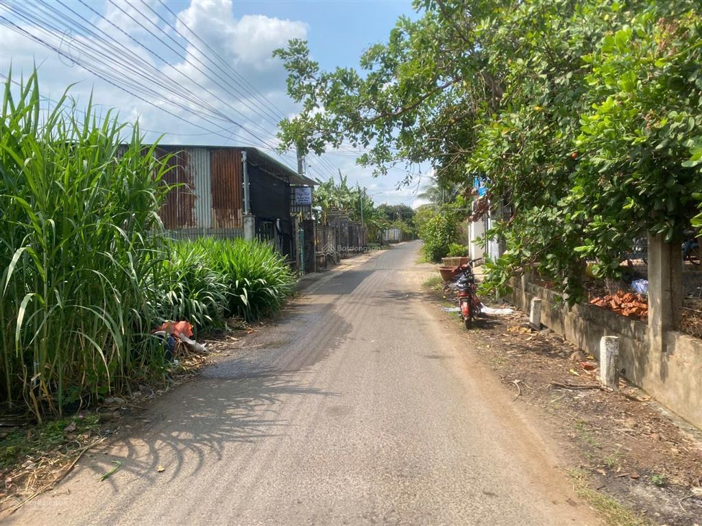 Bán 429m2 đất ngay cổng sau sân bay long thành  có thổ cư  giao dịch ngay
