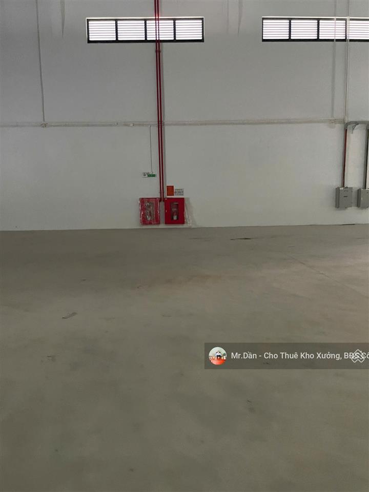 Cho thuê kho tổng diện tích 9500m2 pccc tự động tiêu chuẩn tại quất động, thương tín, hà nội