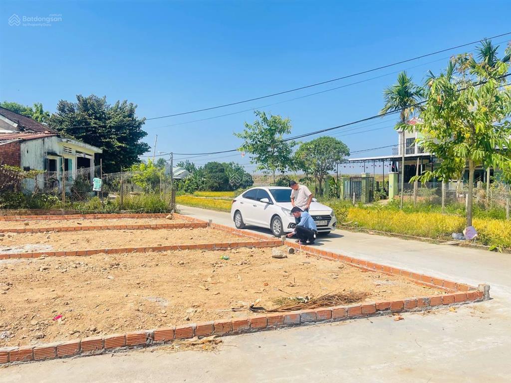 Hàng hiếm phong thử  lô góc 80m  kinh doanh đẹp  dân cư hiện hữu