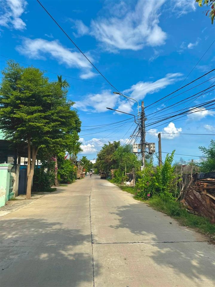 Đất sát chợ lệ trạch hoà tiến đn diện tích 112m đường 5,5m ô tô tận nơi giá chưa tới 1 tỷ
