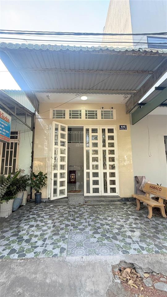 Nhà nguyên căn kdc an khánh  full nội thất  đối diện công viên, gần chợ & 4 trường