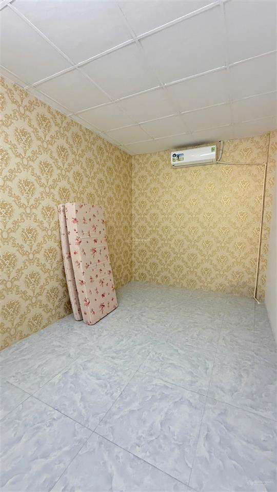 Nhà nguyên căn kdc an khánh  full nội thất  đối diện công viên, gần chợ & 4 trường