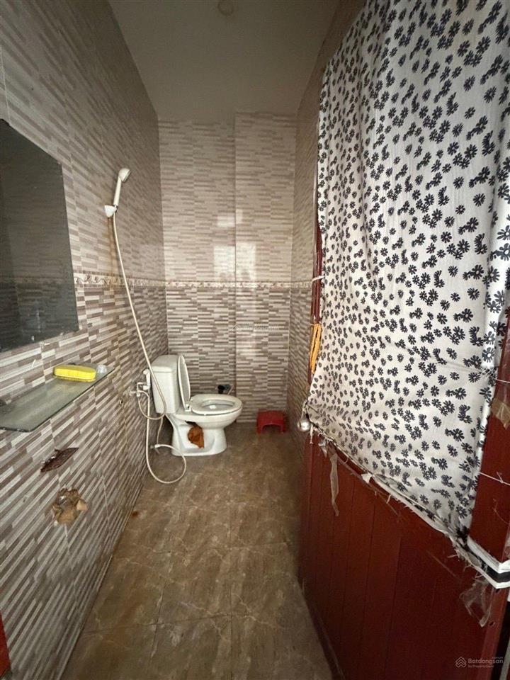 Nhà bán 64m ,3 tầng lầu giá chỉ 5,2ty