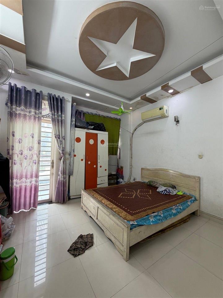 Nhà bán 64m ,3 tầng lầu giá chỉ 5,2ty