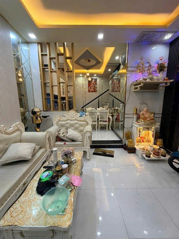 Mặt tiền kinh doanh đường số 4.gần 40m2.giá chỉ 3.3 tỷ