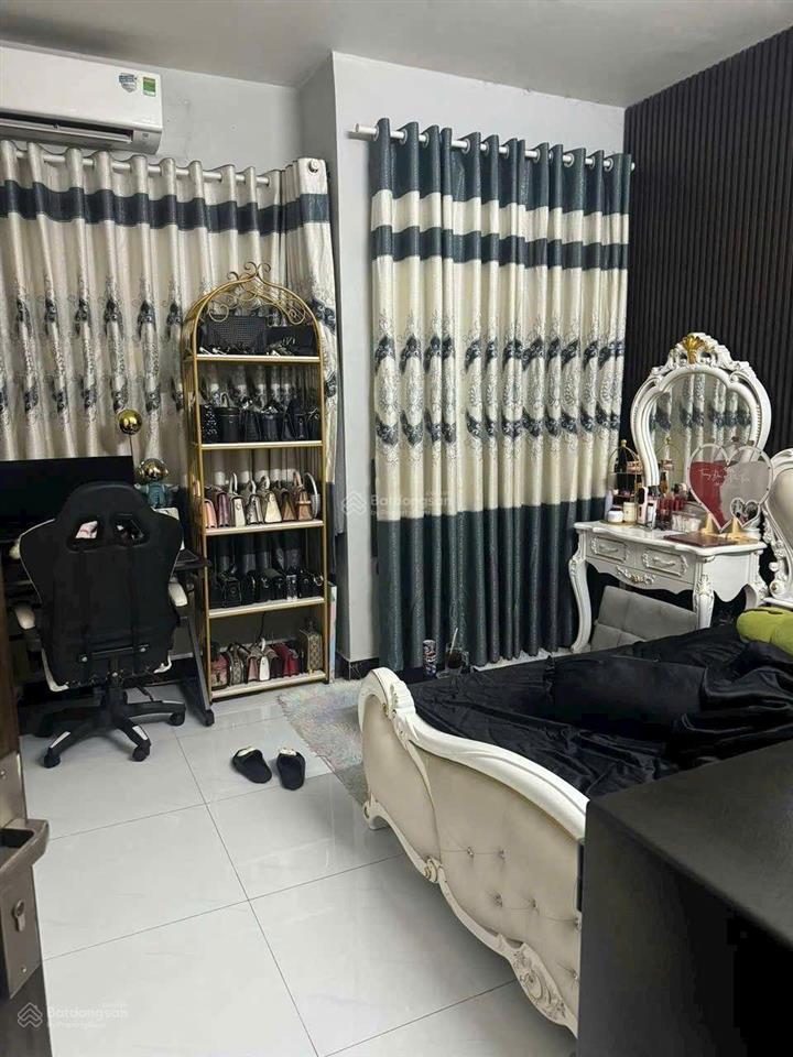 Mặt tiền kinh doanh đường số 4.gần 40m2.giá chỉ 3.3 tỷ