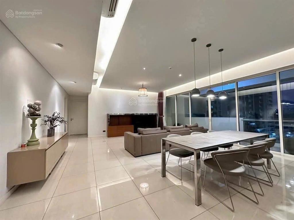 Cần tiền bán gấp chcc imperia an phú quận 2 (135m23pn) view đẹp, nhà bán tặng nội thất cao cấp.