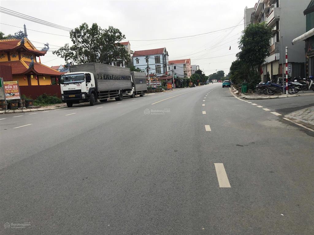 Bán đất nền mặt tiền 9.3m nở hậu, nằm giữa vin 1  2  3 cách đường ql5 vài trăm m gần trung tâm