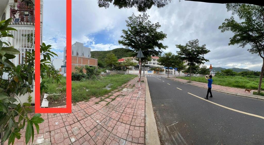 Chính chủ bán lô đất mặt tiền đường số 11, khu đô thị mipeco nha trang