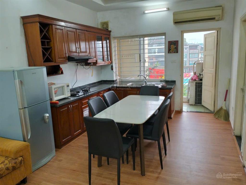 Cho thuê căn hộ 503 nhà e3a, số 7 vũ phạm hàm, yên hoà cg, hn . chính chủ o985.951,919