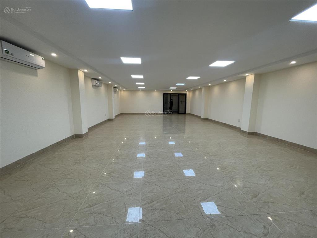 Chính chủ cho thuê các sàn văn phòng tại khu vực mỹ đình 80m2 bàn giao đầy đủ  0972 524 ***