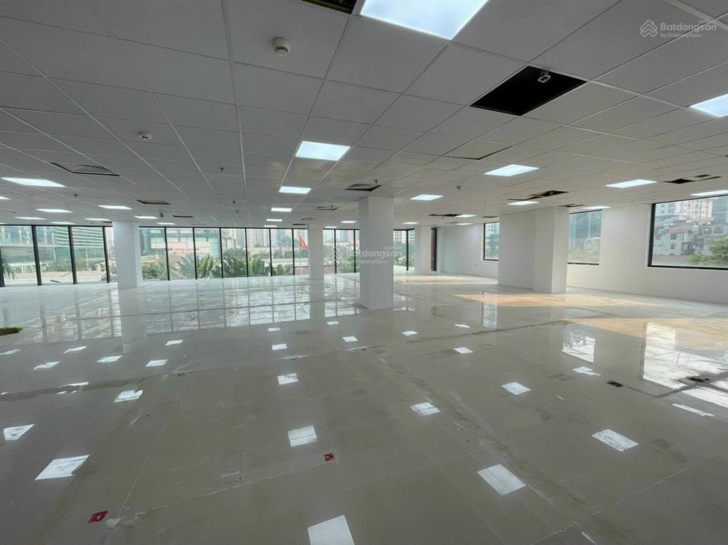 Cho thuê gấp văn phòng sunshine continental, trần bình, dt 300m2 giá 270 nghìn/m2/th