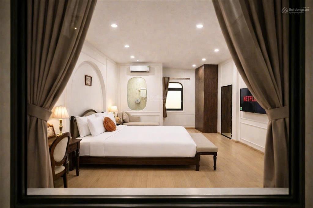 Quá hot! mặt tiền phan tôn, q1. ngang 4 x20, 3 tẩng. đang có hợp đồng thuê 80 triệu/ tháng