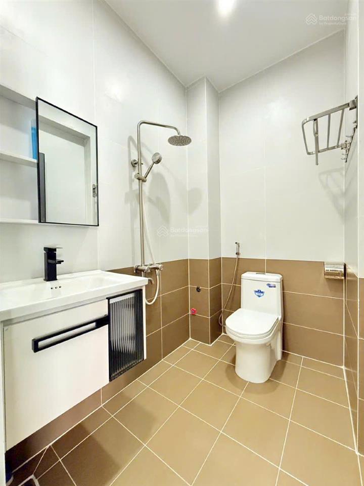 Hot! bán toà chdv đường phan đăng lưu. phù nhuận dt310m2 hầm ,8 tầng  hđt 295 triệu giá 39 tỷ