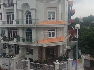 Bán gấp nhà đường phổ quang, p 2. q.tân bình 10x20, 4 tầng hợp đồng thuê 95 triệu giá 29 tỷ