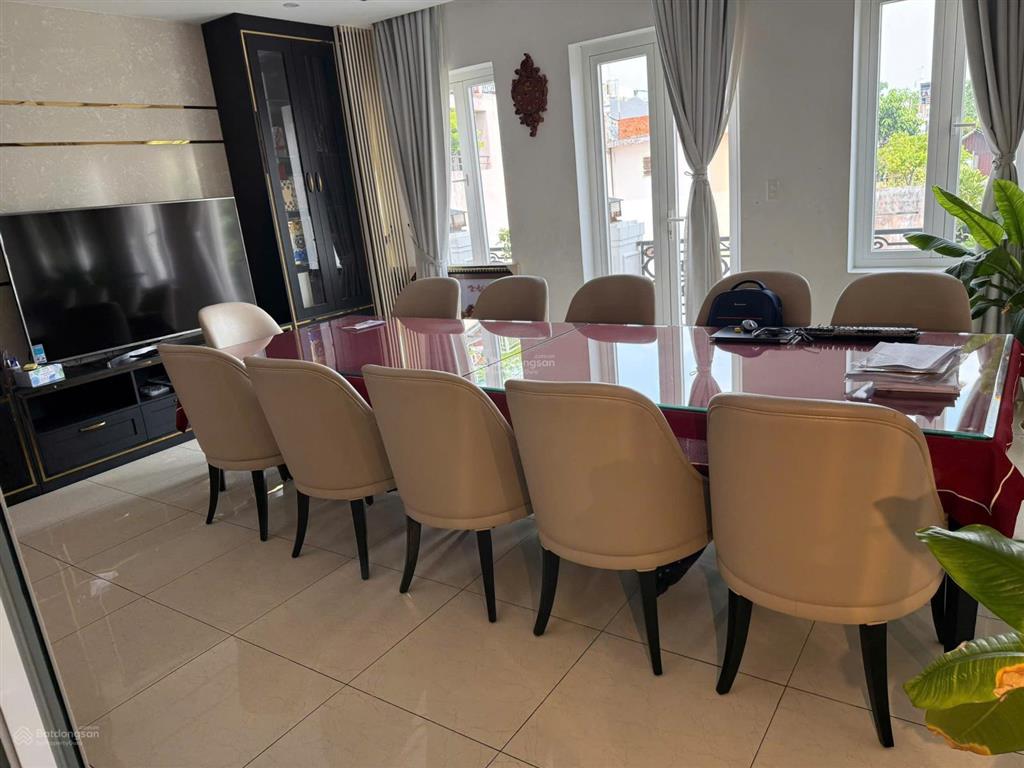 Bán biệt thự! hầm, 6 tầng, thang máy ngay khu bàu cát, quận tân bình. dtsd 500m². giá 22 tỷ