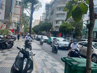 Bán nhà 2 mt nguyễn trãi, quận 1, cạnh zen plaza  dt 8x30, 3 tầng  hợp đồng thuê 250 triệu tháng