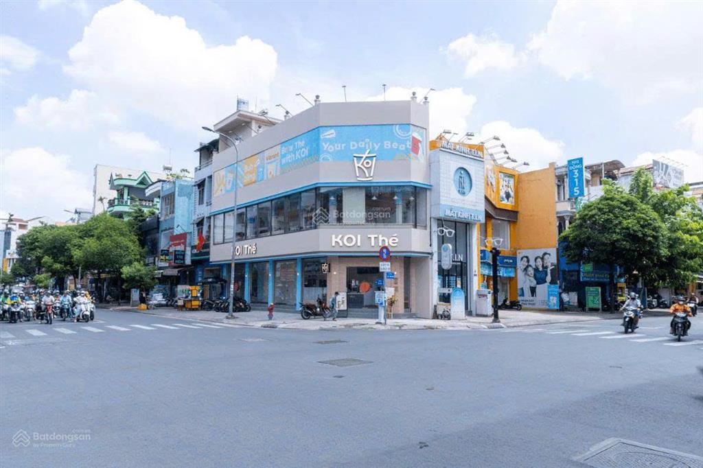 Bán gấp nhà 2 mt đường tân sơn nhì, quận tân phú  dt 7x27, 3 tầng  hđt 85 triệu  31 tỷ
