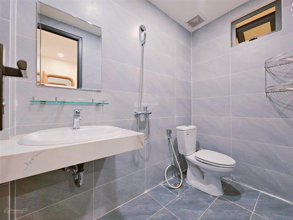 Bán nhà nhà mới ô tô ngủ trong nhà  nguyễn xí 55m2 10 tỷ