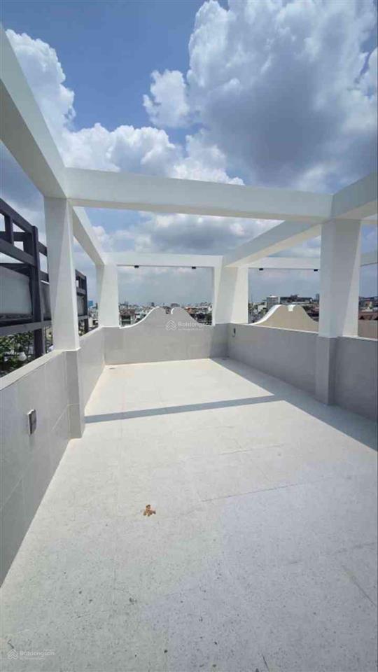 Sát mặt tiền chợ bà chiểu  55m2  ô tô đỗ cửa  5 tầng