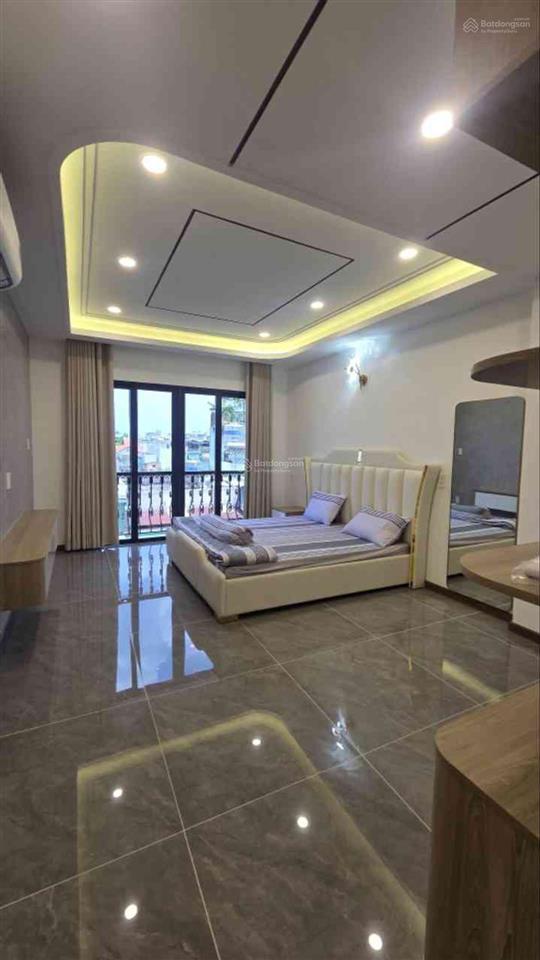 Sát mặt tiền chợ bà chiểu  55m2  ô tô đỗ cửa  5 tầng