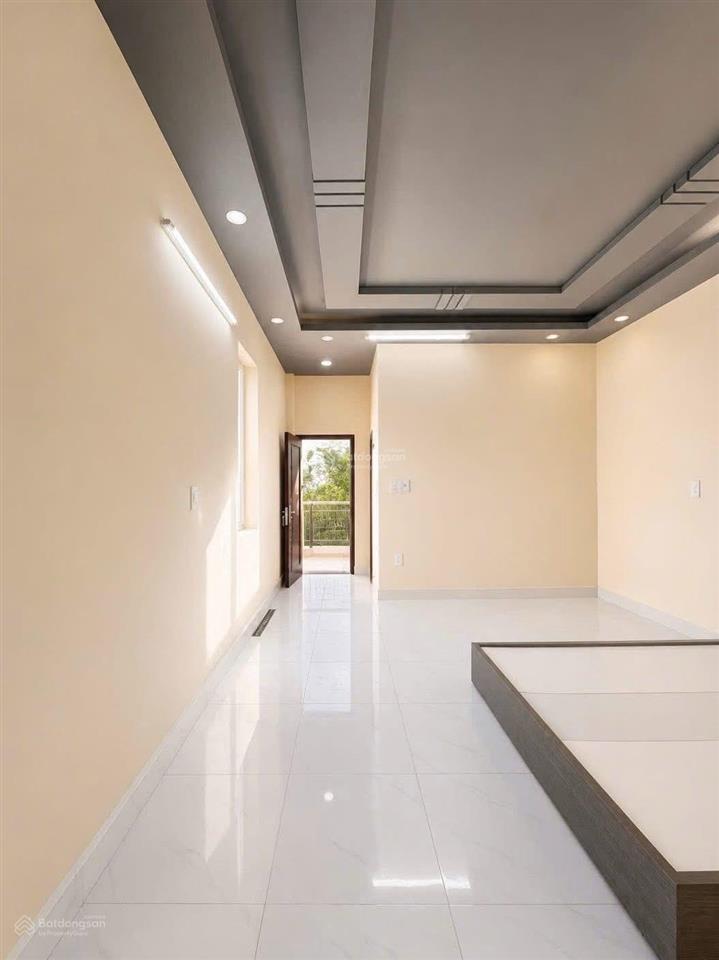 Nguyên hồng, p.11, bình thạnh 60m chỉ 7.x tỷ