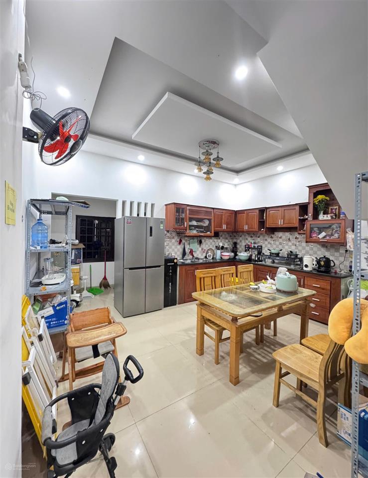 Nhà mặt phố đa mặn 3  3.5 tầng  6 phòng ngủ  giá chỉ 7.85 tỷ!