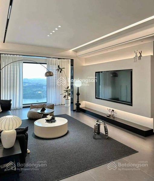 Chuyên bán căn hộ cc res 11 giá 5,199 tỷ, 85m2, 2pn, 2wc, đường lạc long quân