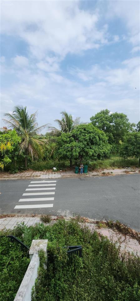 Nhà phố góc 2mt the sol city1t 1l thích hợp ở kết hợp kinh doanh dt đất 125m2  0904 787 ***