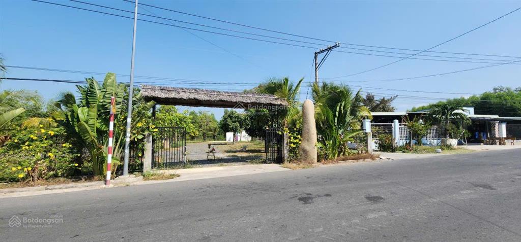 15.9 tỷ sở hữu lô farm 2mt 1835m2 shcc cạnh melia & casino hồ tràm  0904 787 ***